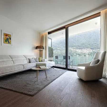Como Lake 아파트 라글리오