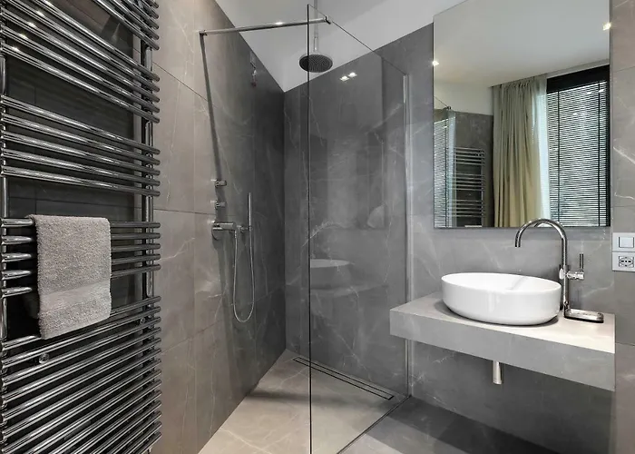 Laglio Como Lake Resort 아파트 *
